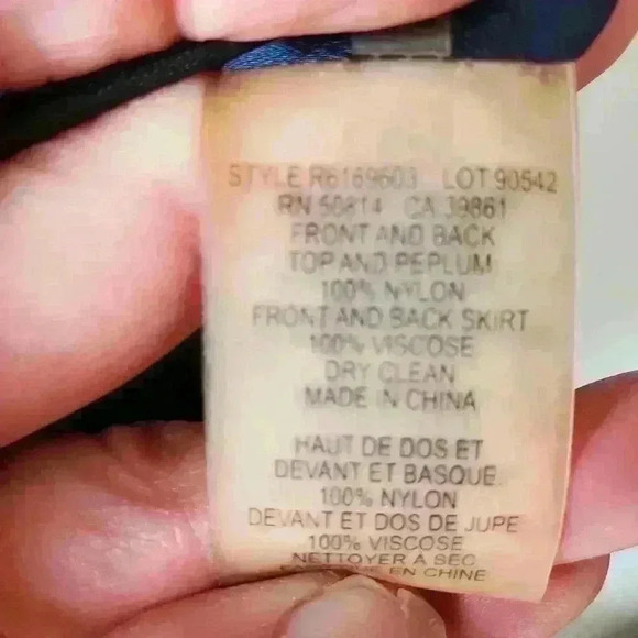 ELIE TAHARI black sequin peplum dress. Size 8 - Picture 8 of 11